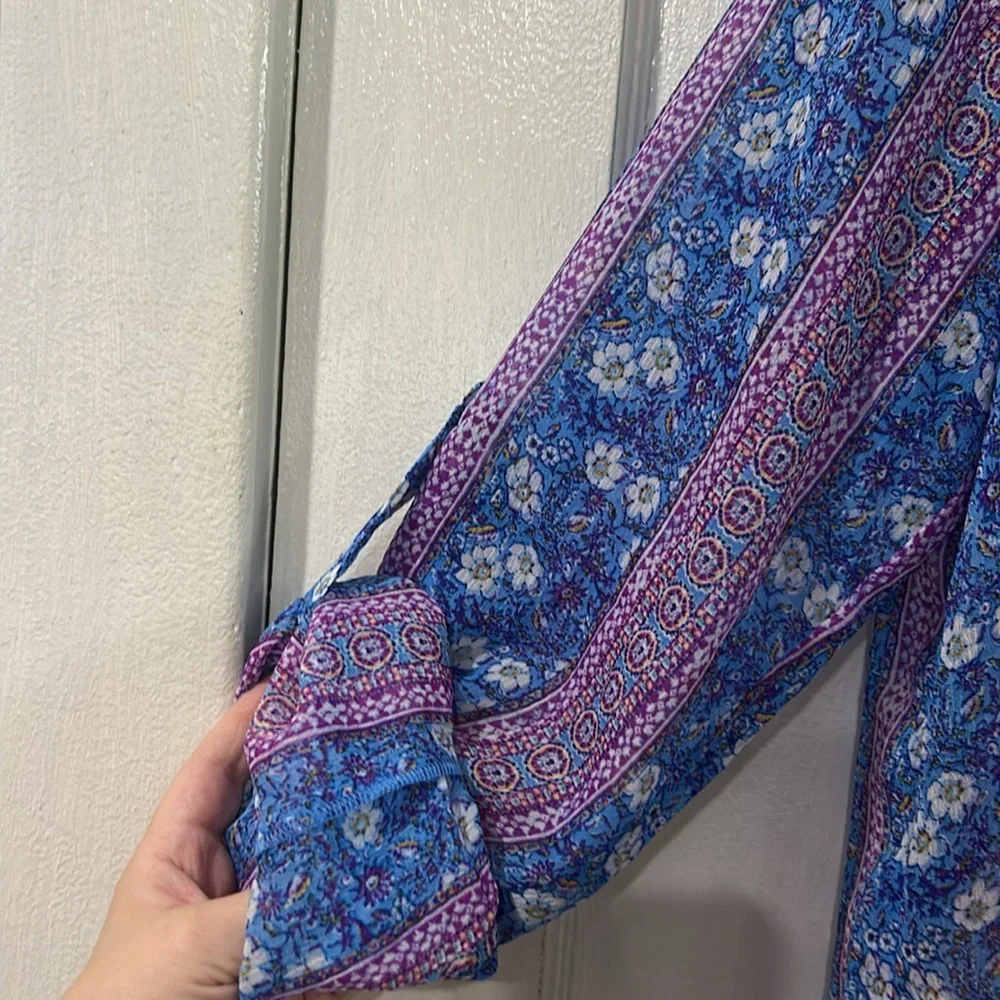 Kut from the Kloth Blue and Pink Button Down Shirt - Picture 6 of 8